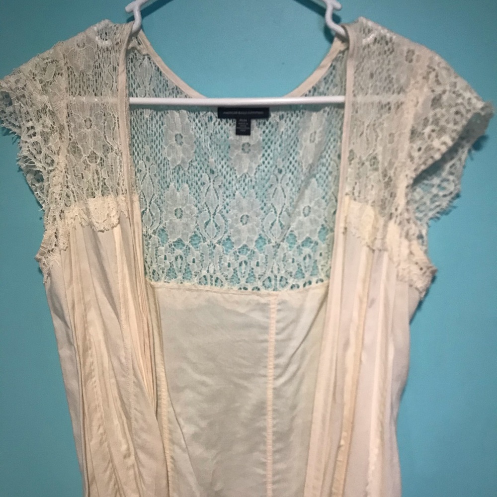 American Eagle top